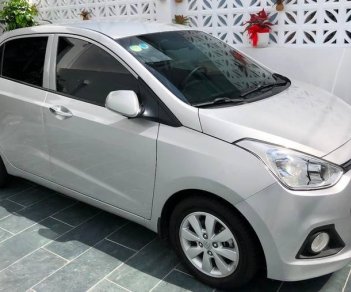 Hyundai Grand i10 2016 - Bán ô tô Hyundai Grand i10 sản xuất 2016, màu bạc, xe nhập