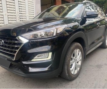 Hyundai Tucson 2019 - Bán Hyundai Tucson 2.0AT tiêu chuẩn sản xuất năm 2019, màu đen