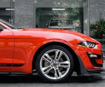 Ford Mustang 2021 - Màu đỏ, xe nhập