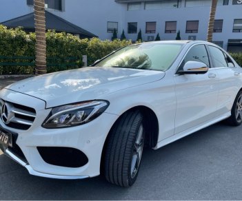 Mercedes-Benz C300 2016 - Cần bán xe Mercedes C300 AMG năm 2016, màu trắng