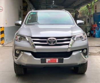 Toyota Fortuner 2019 - Bán ô tô Toyota Fortuner 2.4G AT 4x2 năm sản xuất 2019, xe nhập