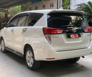 Toyota Innova 2020 - Bán Toyota Innova 2.0V sản xuất 2020, màu trắng