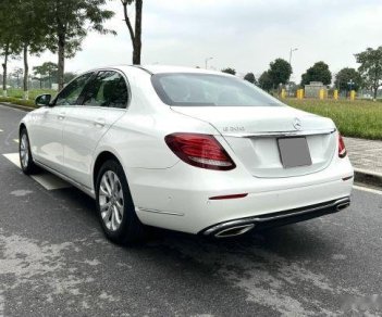 Mercedes-Benz E200 2016 - Bán Mercedes E200 sản xuất năm 2016, màu trắng