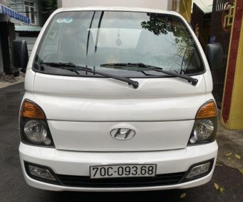 Hyundai H 100 2017 - Bán Hyundai H 100 sản xuất năm 2017, màu trắng còn mới