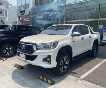 Toyota Hilux 2019 - Cần bán Toyota Hilux 2.8G 4x4 AT sản xuất 2019, màu trắng, nhập khẩu nguyên chiếc số tự động giá cạnh tranh