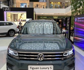 Volkswagen Tiguan 2022 - Bán xe Volkswagen Tiguan Luxury S sản xuất năm 2022, nhập khẩu nguyên chiếc