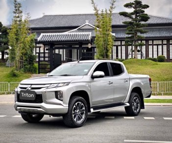 Mitsubishi Triton 2020 - Cần bán lại xe Mitsubishi Triton sản xuất năm 2020, màu bạc, nhập khẩu còn mới