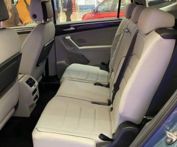 Volkswagen Tiguan 2022 - Bán xe Volkswagen Tiguan Luxury S sản xuất năm 2022, nhập khẩu nguyên chiếc