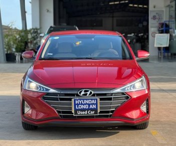 Hyundai Elantra 2019 - Cần bán xe Hyundai Elantra GLS 2.0MT sản xuất 2019, màu đỏ