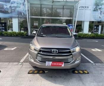 Toyota Innova 2018 - Bán Toyota Innova 2.0E sản xuất 2018, màu xám