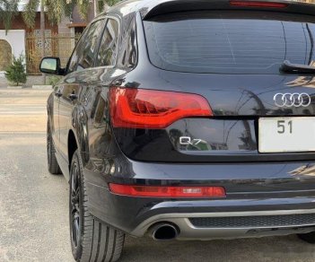 Audi Q7 2015 - Bán Audi Q7 sản xuất 2015, màu đen, nhập khẩu như mới