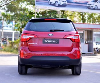 Kia Sorento 2022 - Bán Kia Sorento 2.4 GAT Deluxe năm 2022, màu đỏ