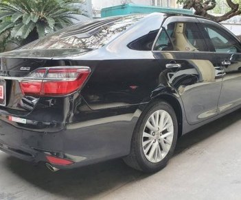 Toyota Camry 2015 - Bán ô tô Toyota Camry sản xuất năm 2015