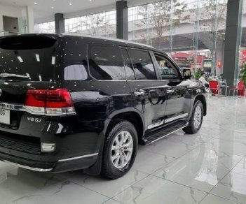 Toyota Land Cruiser 2016 -  Bán Toyota Land Cruiser VX4.6 V8, sản xuất 2016, lăn bán cực ít, xe siêu mới