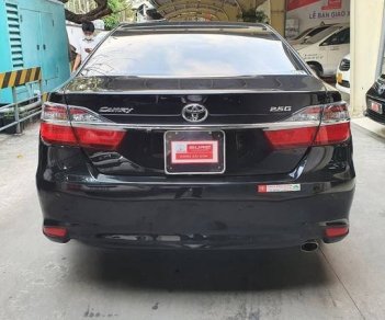 Toyota Camry 2015 - Bán ô tô Toyota Camry sản xuất năm 2015