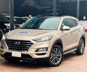 Hyundai Tucson 2020 - Bán Hyundai Tucson 2.0 ATH sản xuất năm 2020, màu vàng