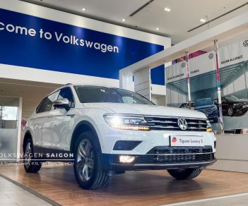 Volkswagen Tiguan 2022 - [Volkswagen Vũng Tàu ]Tiguan Luxury S 2022 màu trắng, động cơ 2.0 Turbo, SUV 7 chỗ gầm cao cho gia đình, dẫn động 2 cầu