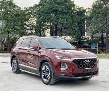Hyundai Santa Fe 2020 - Cần bán Hyundai Santa Fe dầu cao cấp 2020, màu đỏ