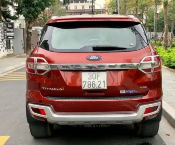 Ford Everest 2019 - Cần bán gấp Ford Everest Titanium 2.0L sản xuất 2019, màu đỏ, nhập khẩu