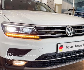 Volkswagen Tiguan 2022 - [Volkswagen Vũng Tàu ]Tiguan Luxury S 2022 màu trắng, động cơ 2.0 Turbo, SUV 7 chỗ gầm cao cho gia đình, dẫn động 2 cầu