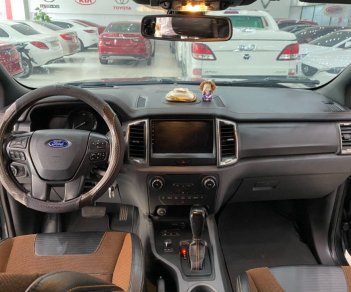 Ford Ranger 2016 - Cần bán gấp Ford Ranger 3.2 năm 2016, nhập khẩu còn mới