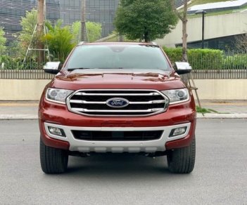 Ford Everest 2019 - Cần bán xe Ford Everest sản xuất 2019, màu đỏ