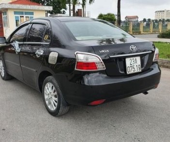 Toyota Vios 2011 - Cần bán lại xe Toyota Vios 1.5E năm sản xuất 2011, màu đen