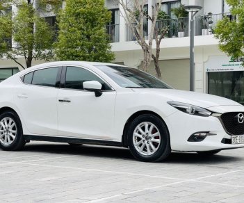 Mazda 3 2017 - Cần bán lại xe Mazda 3 sản xuất năm 2017, màu trắng, giá tốt