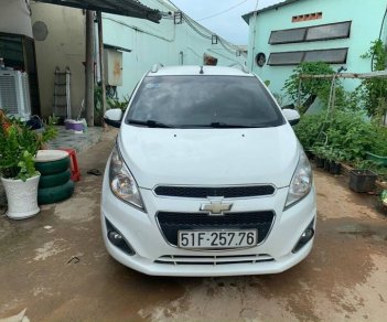 Chevrolet Spark 2015 - Cần bán Chevrolet Spark sản xuất 2015, màu trắng