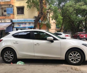 Mazda 3 2016 - Bán Mazda 3 năm sản xuất 2016, màu trắng