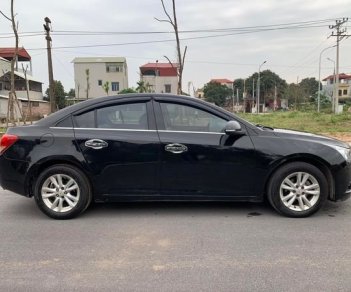 Chevrolet Cruze 2014 - Bán Chevrolet Cruze sản xuất năm 2014, màu đen