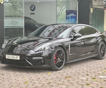 Porsche Panamera 2017 - Model 2018, hỗ trợ bank 70% / 6 năm