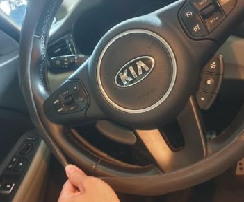 Kia Rondo 2018 - Cần bán xe Kia Rondo 2.0 sản xuất 2018, màu trắng, 535 triệu