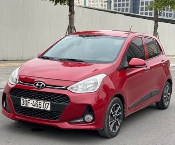 Hyundai Grand i10 2018 - Cần bán xe Hyundai Grand i10 1.2AT năm sản xuất 2018, màu đỏ