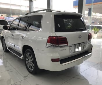 Lexus LX 570 2013 - Bán Lexus LX 570 sản xuất  2013, màu trắng đăng ký 2015 xe đẹp 