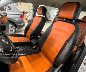 Volkswagen Tiguan 2022 - Bán Volkswagen Tiguan Luxury S năm 2022, Màu Trắng Sang Trọng ,Tặng Phí trước bạ 50%