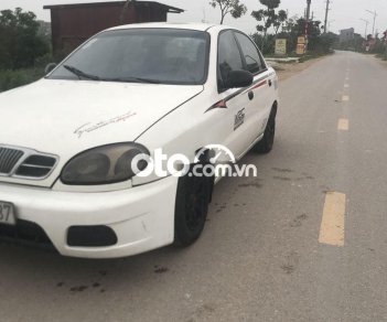 Daewoo Lanos 2004 - Cần bán Daewoo Lanos sản xuất năm 2004, màu trắng, 46tr