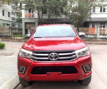 Toyota Hilux 2017 - Bán Toyota Hilux 2.8G năm 2017, màu đỏ, nhập khẩu nguyên chiếc còn mới, giá 750tr