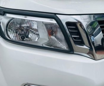 Nissan Navara 2016 - Cần bán Nissan Navara sản xuất năm 2016, màu trắng còn mới