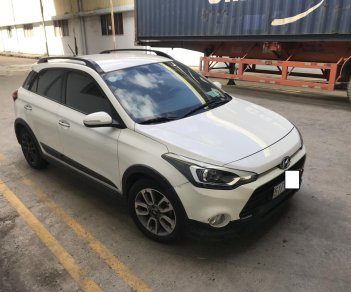 Hyundai i20 Active 2016 - Bán xe Hyundai i20 Active 1.4AT năm 2015 chính chủ