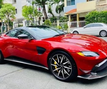 Aston Martin Vantage 2018 - Màu đỏ, nhập khẩu