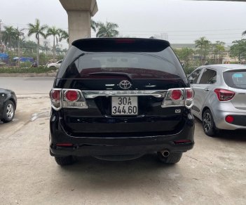 Toyota Fortuner 2014 - Màu đen