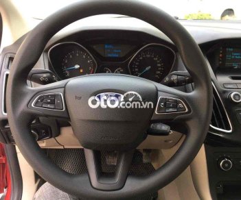 Ford Focus 2018 - Cần bán Ford Focus 1.5L Titanium 2018, màu đỏ chính chủ, giá chỉ 479 triệu