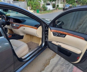 Mercedes-Benz S550 2007 - Màu xám, xe nhập, giá cực tốt