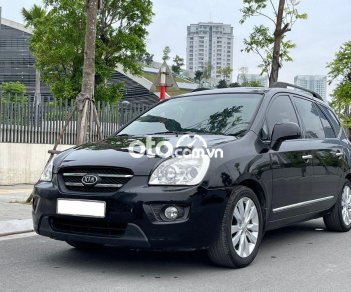 Kia Carens 2010 - Màu đen giá cạnh tranh