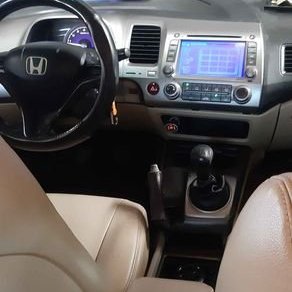 Honda Civic 2006 - Màu bạc số sàn