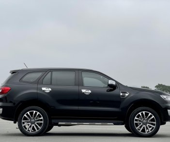 Ford Everest 2019 - Bán Ford Everest sản xuất 2019 mới 95%, giá chỉ 1 tỷ 69tr