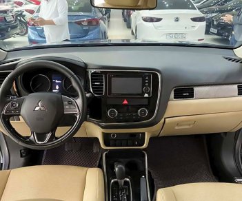 Mitsubishi Outlander 2018 - Số tự động, giá cực tốt