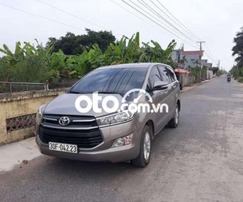 Toyota Innova 2018 - Màu xám, giá 580tr