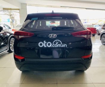 Hyundai Tucson 2018 - Màu đen, giá 785tr